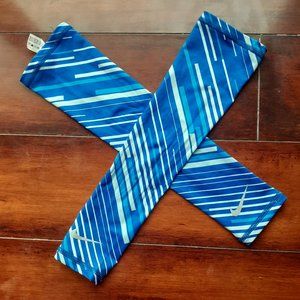 Nike arm warmers